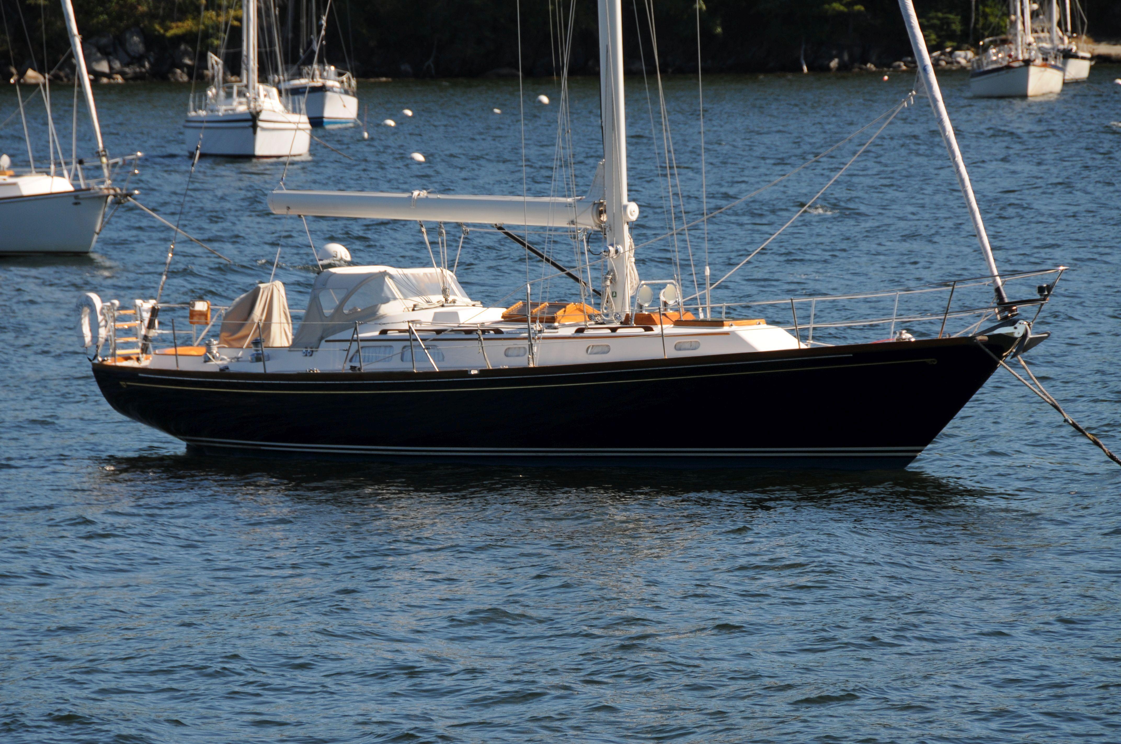 42 Hinckley 1997 Free Spirit For Sale In Southwest Harbor, Maine, Us 