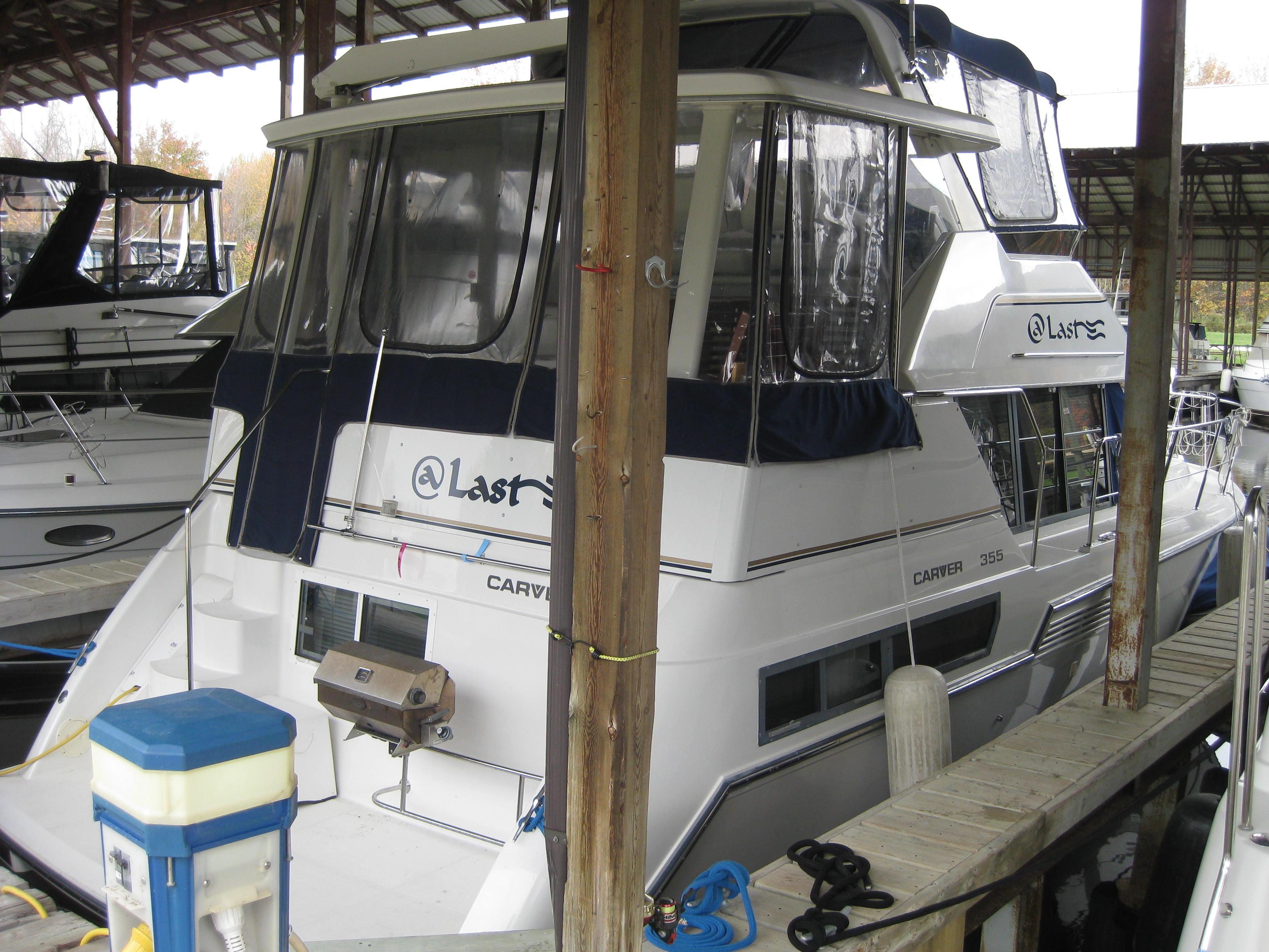 36 Ft Carver 355 Aft Cabin Executive Yacht Canada