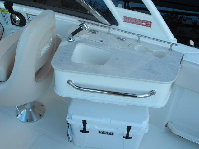 24' Boston Whaler, Listing Number 100752648, - Photo No. 7