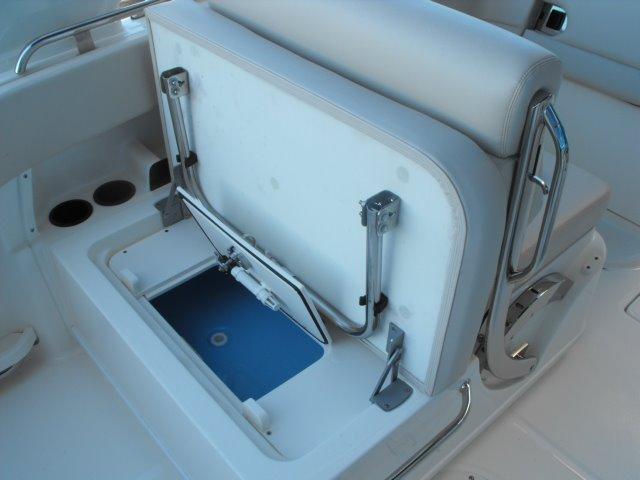 24' Boston Whaler, Listing Number 100752648, - Photo No. 6