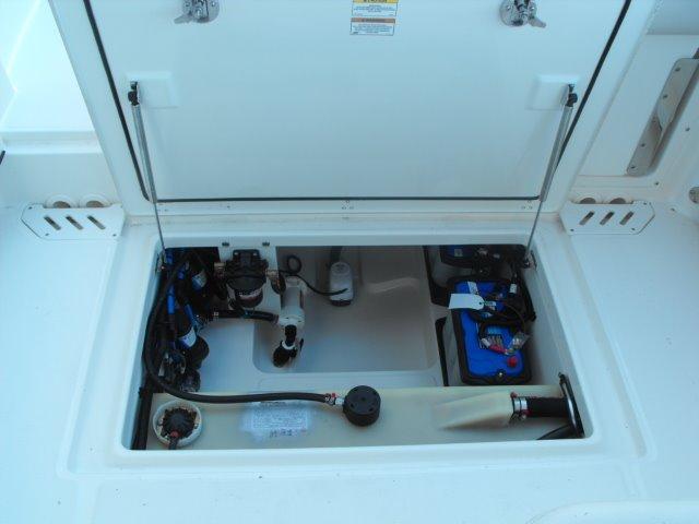 24' Boston Whaler, Listing Number 100752648, - Photo No. 11