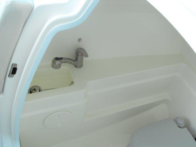 24' Boston Whaler, Listing Number 100752648, Image No. 12