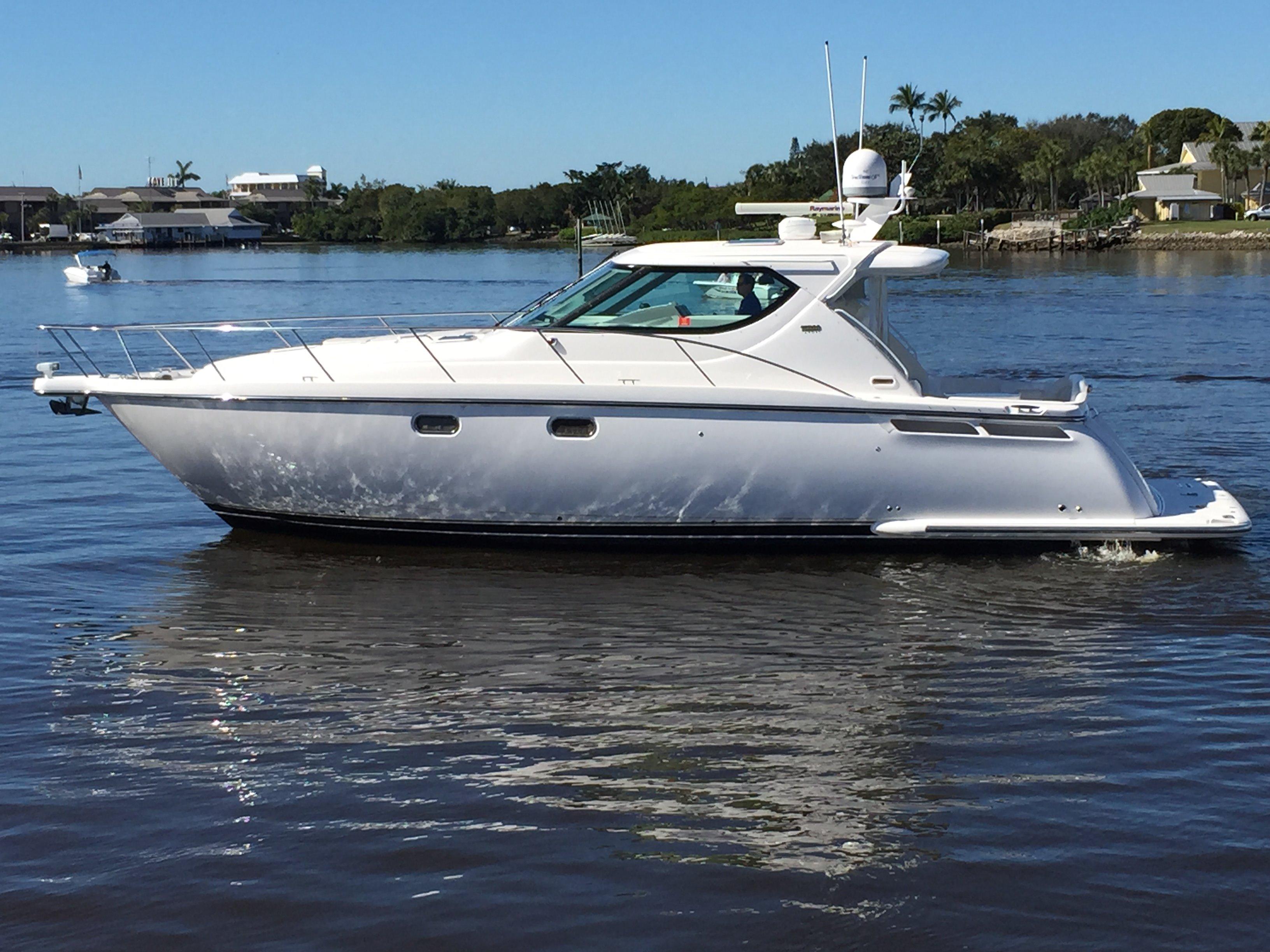 43 Tiara 2006 For Sale in Naples, Florida, US Denison Yacht Sales