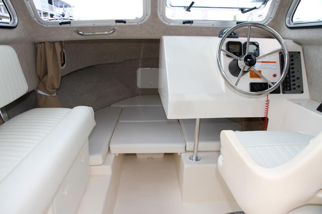 Cecil Marine 2017 Parker 2120 Sport Cabin