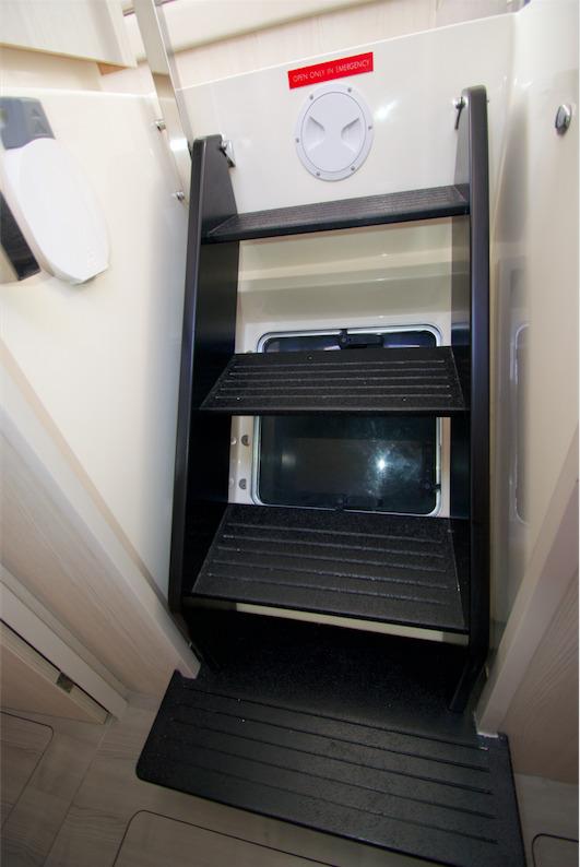 Robertson and Caine Leopard 48 Sailing Catamaran PARAGGI for sale