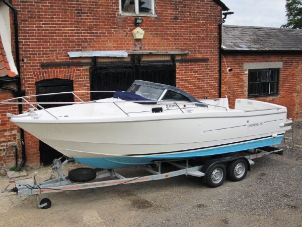 Beneteau Ombrine 700