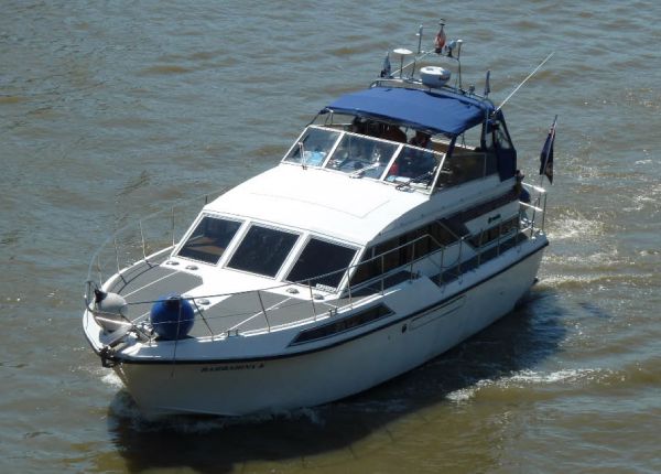 Broom Monarch 12m