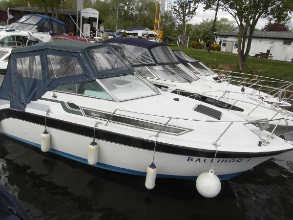 Carver 23 Montego