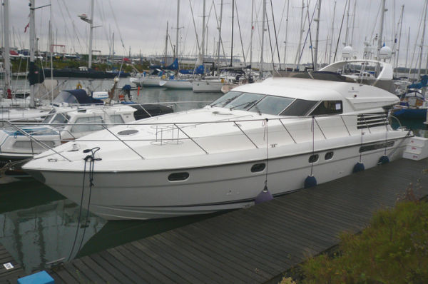 Fairline Squadron 56