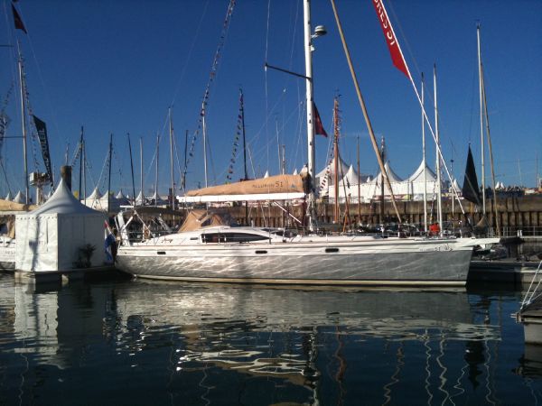 Allures 51 lift keel