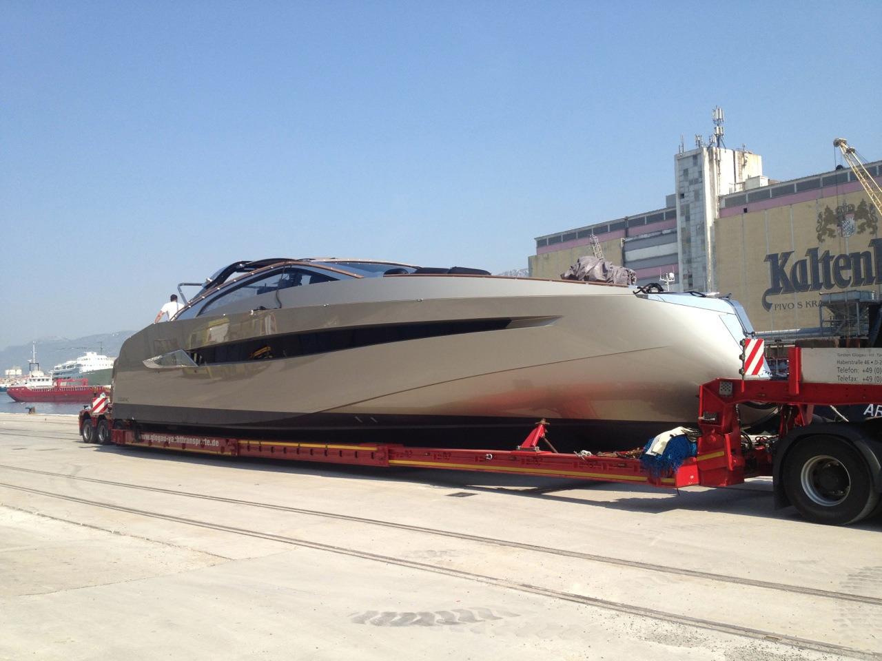 hedonist yacht for sale