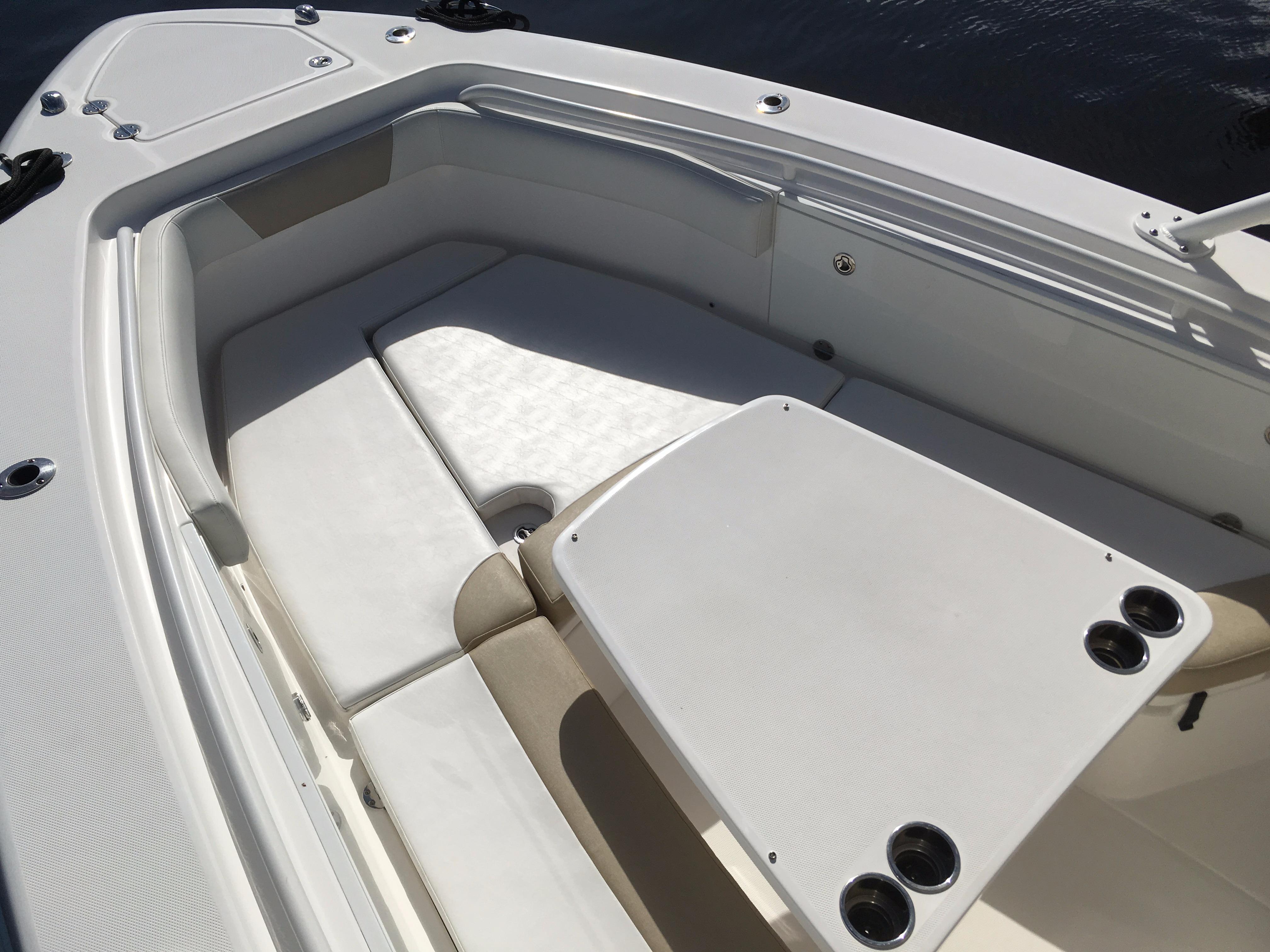 2013 Everglades 355CCX
