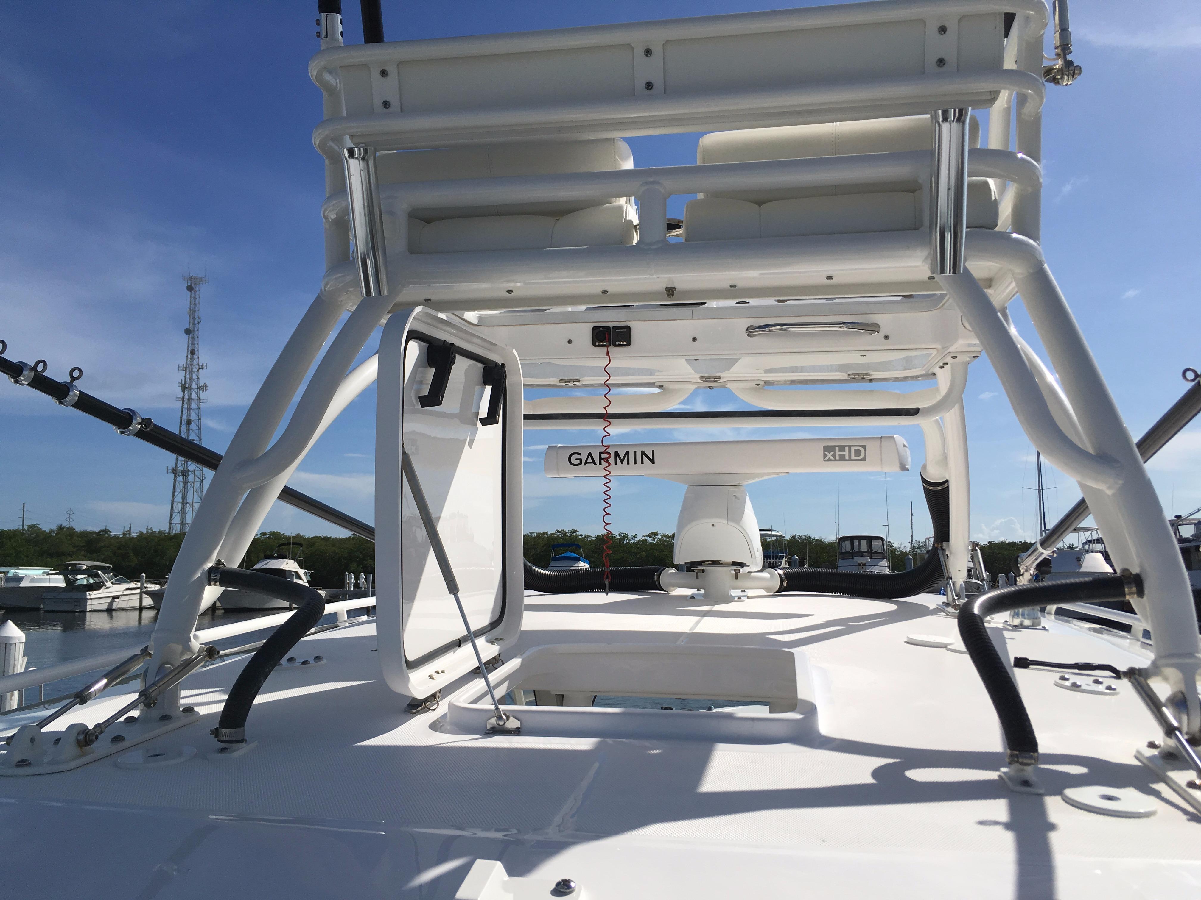 2013 Everglades 355CCX