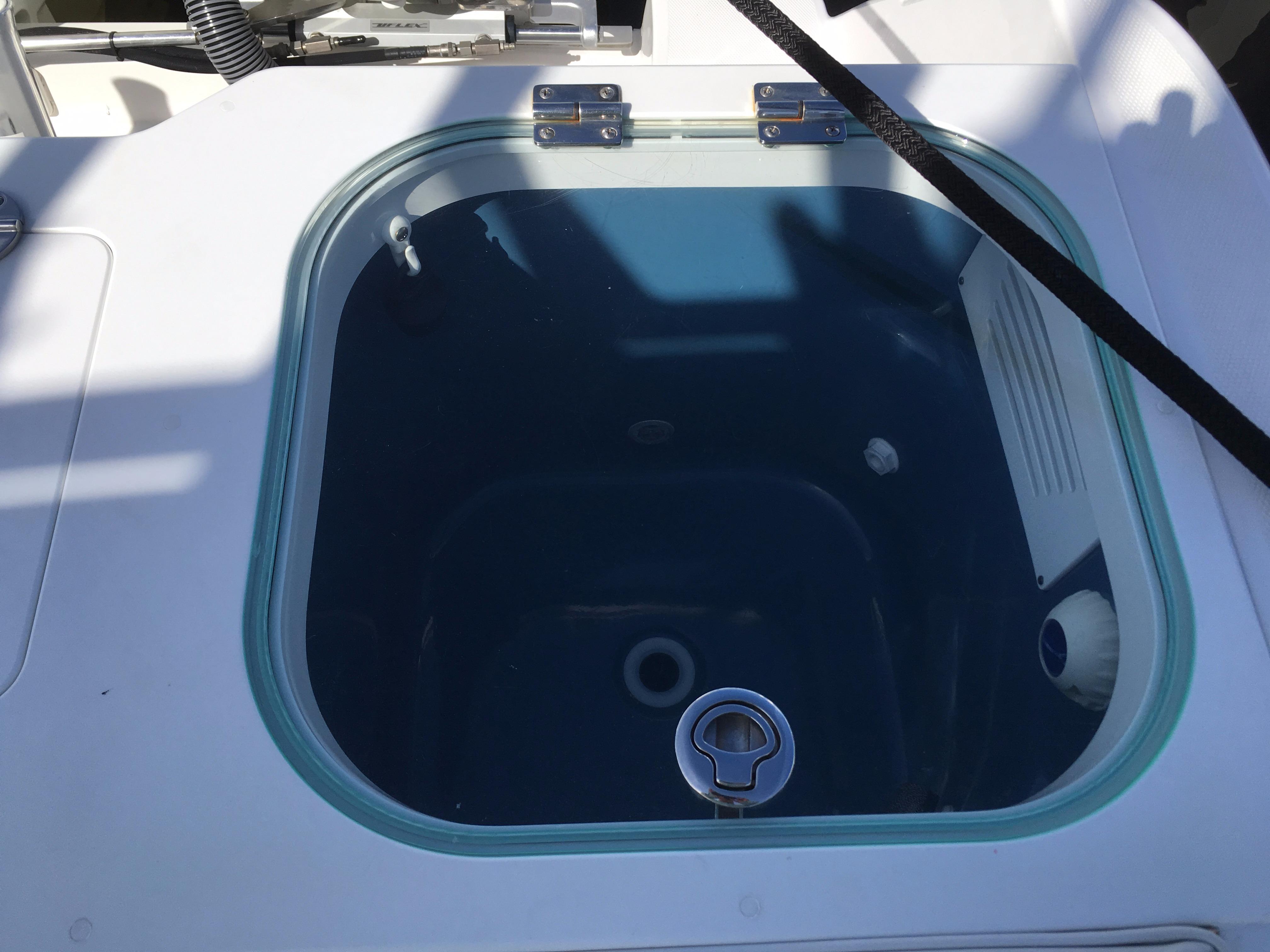 2013 Everglades 355CCX