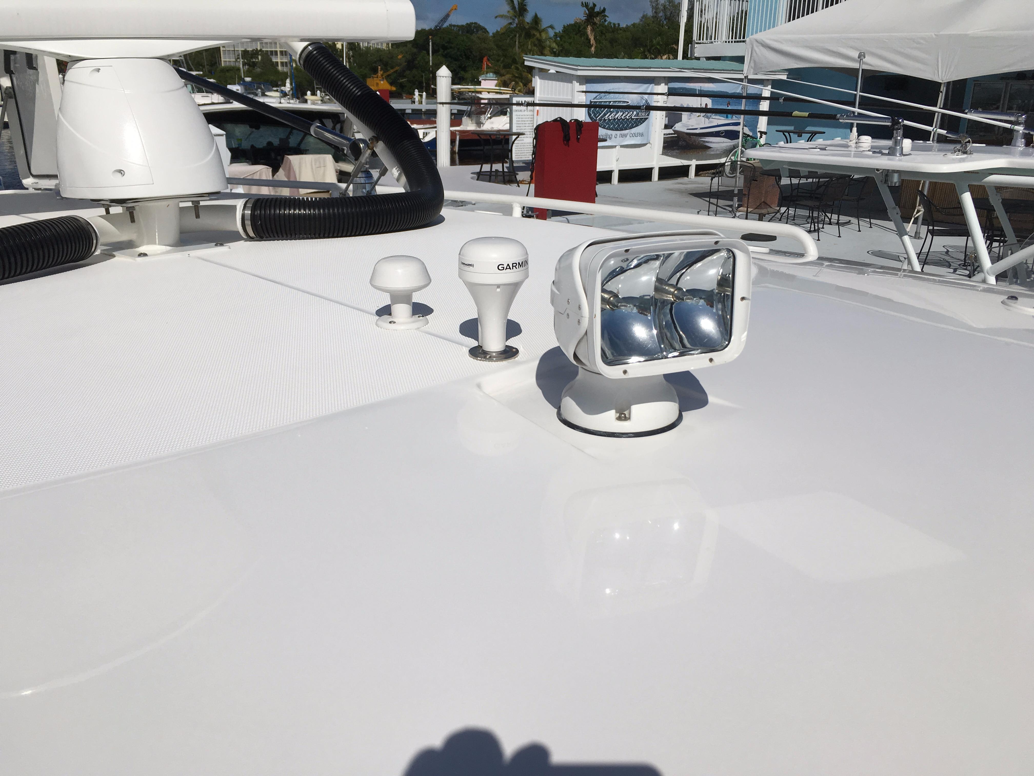 2013 Everglades 355CCX