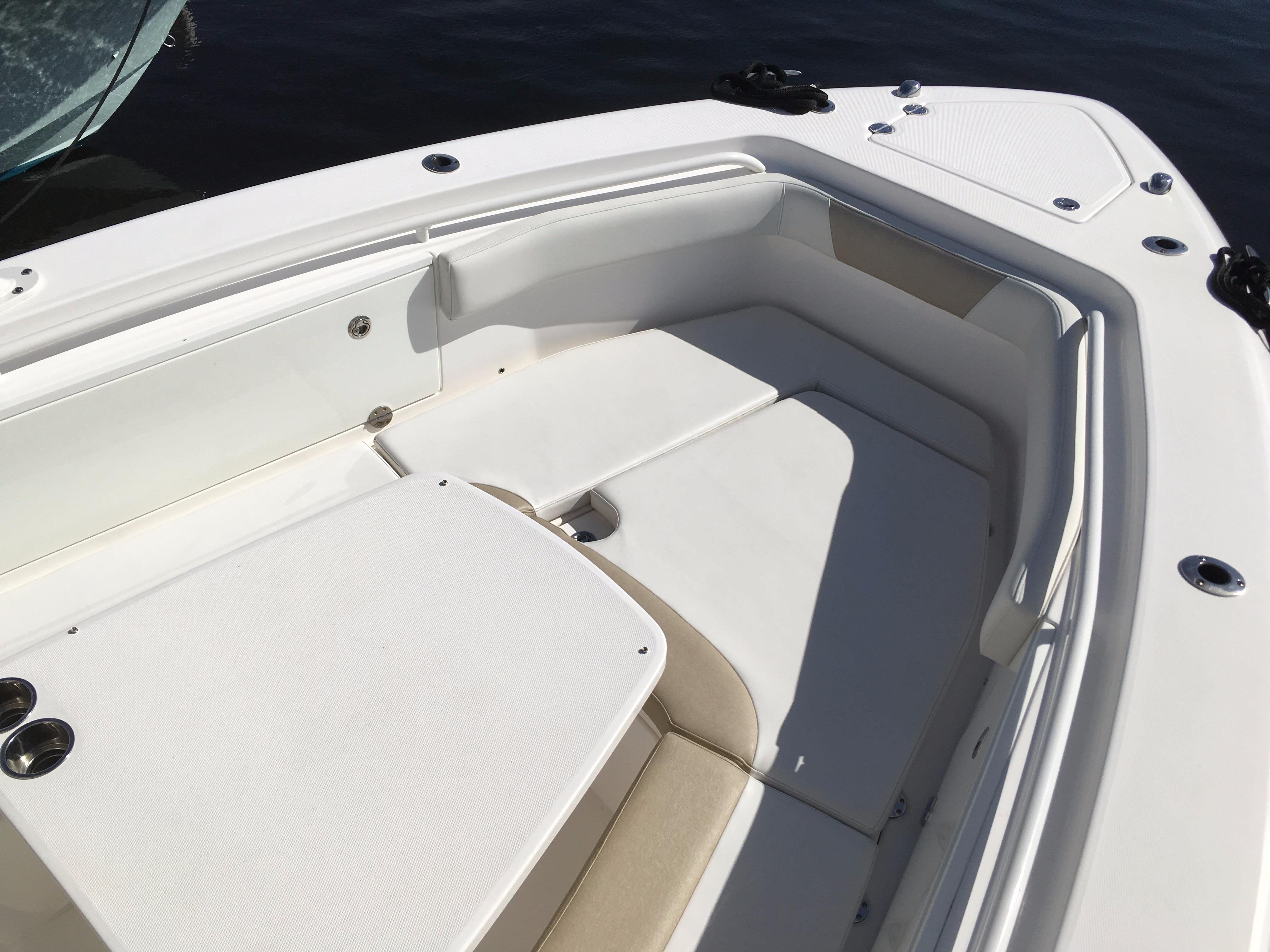 2013 Everglades 355CCX