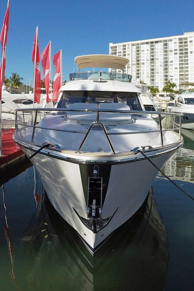 2015 Belize 54 Day Bridge — Bow View