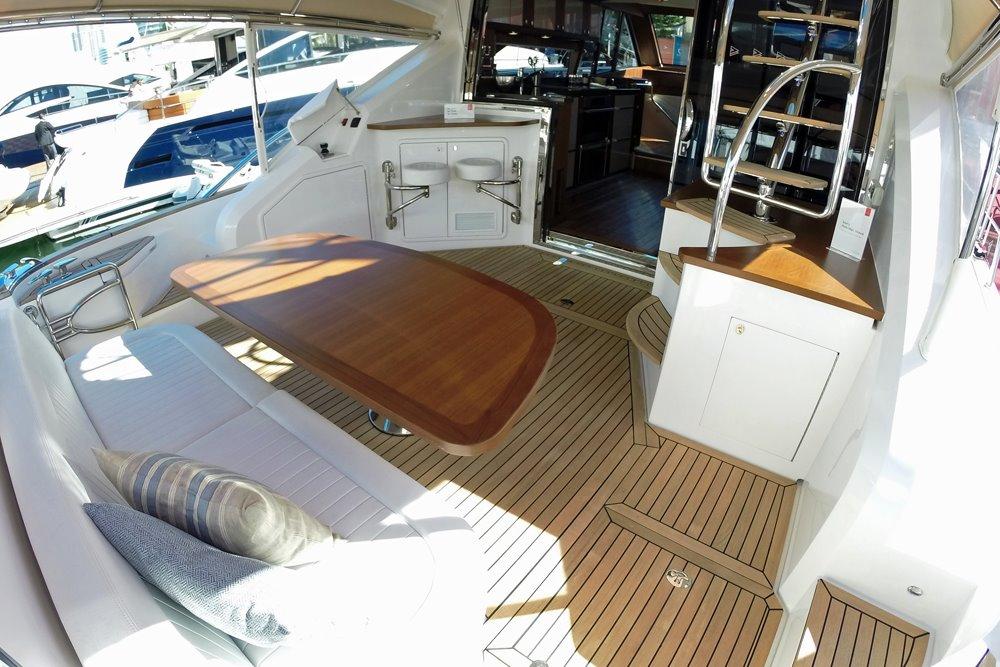 2015 Belize 54 Day Bridge — Cockpit