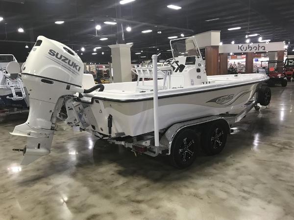 2021 Blue Wave boat for sale, model of the boat is 2200CLASSIC & Image # 4 of 6