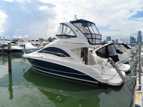 39 ft2010Sea RaySea Ray 390 Sedan Bridge Diesel Engines