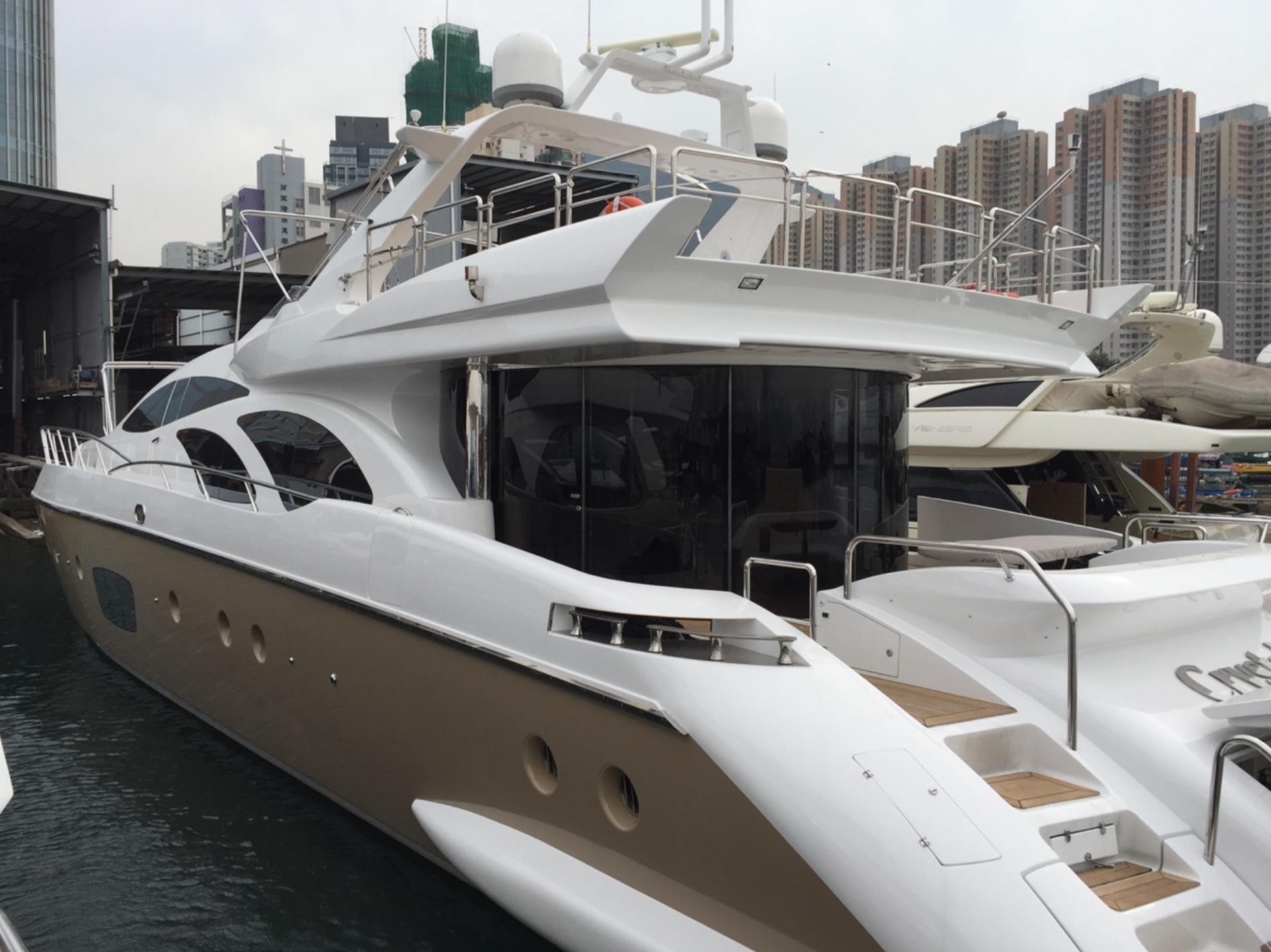 yachts for sale in hong kong
