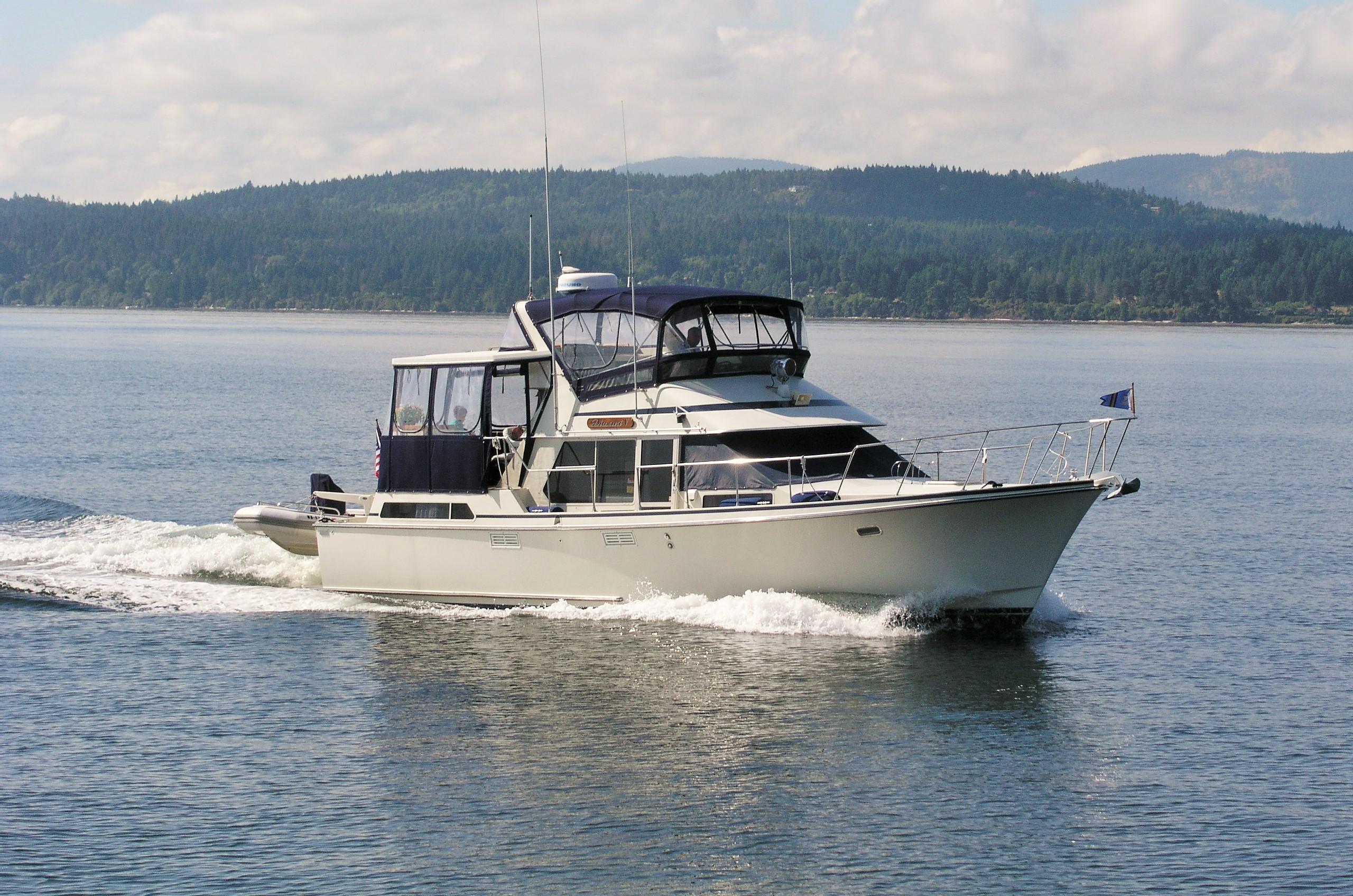 44 Tollycraft 1987 For Sale in Poulsbo, Washington, US | Denison Yacht ...