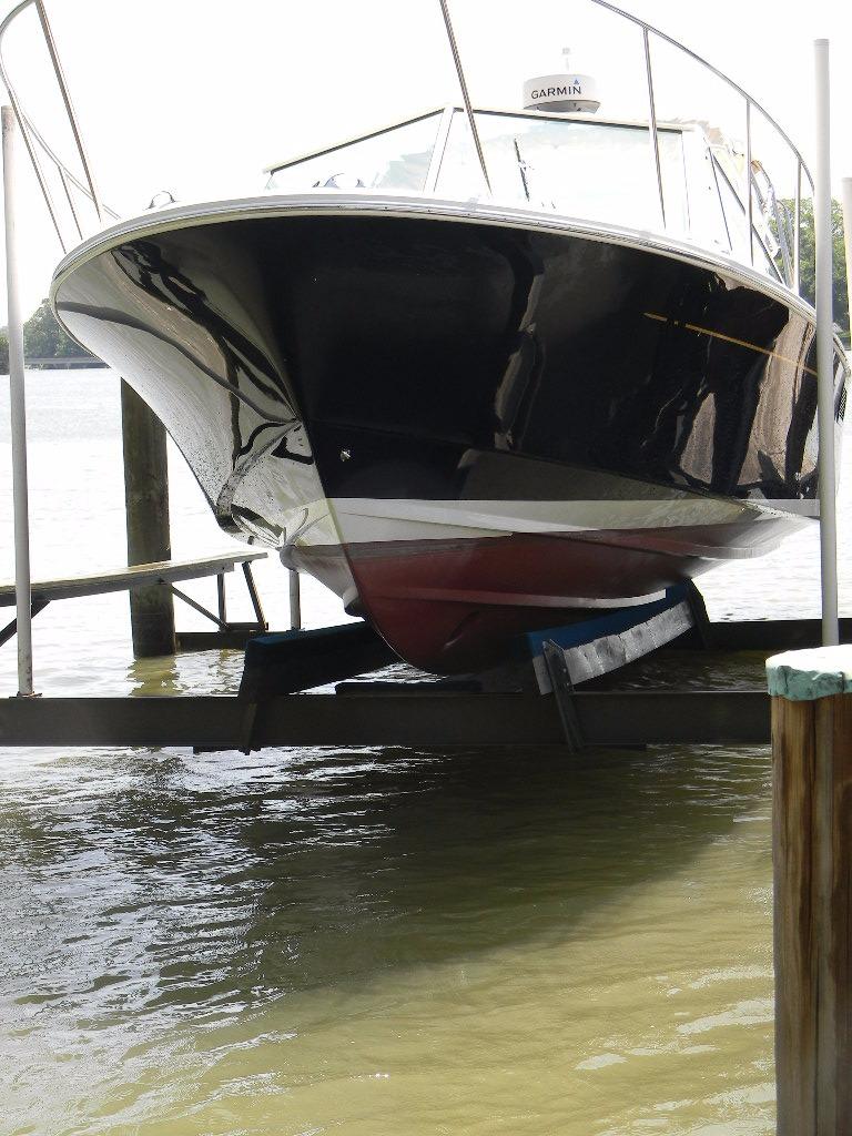 2013 Hunt Yachts Harrier 29 — Lift Kept