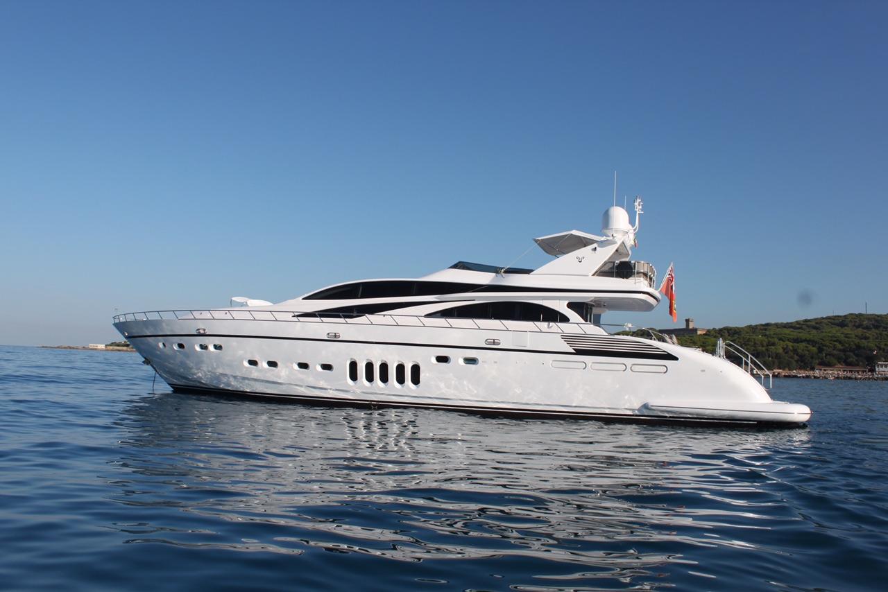 HideAway 2007 Leopard 32m Yacht For Sale in Nassau HideAway 2007 Leopard 32m Yacht For Sale in Nassau