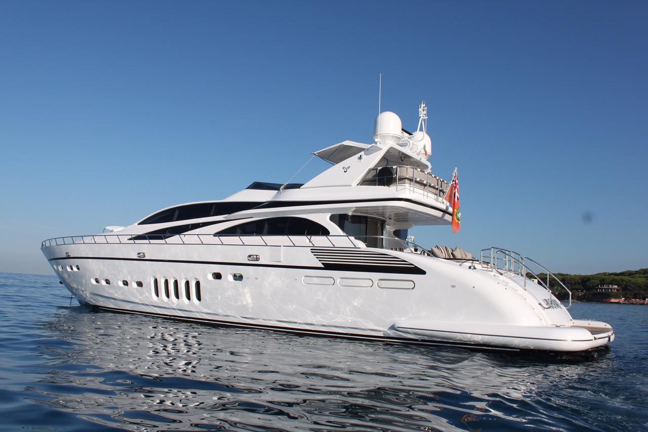 HideAway 2007 Leopard 32m Yacht For Sale in Nassau HideAway 2007 Leopard 32m Yacht For Sale in Nassau