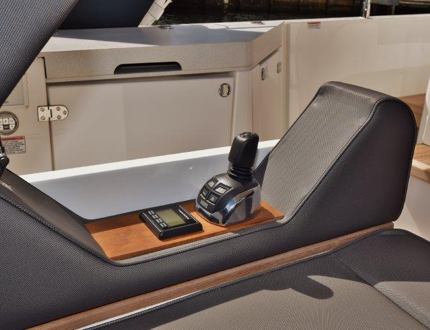 2013 Sealine F45 F49