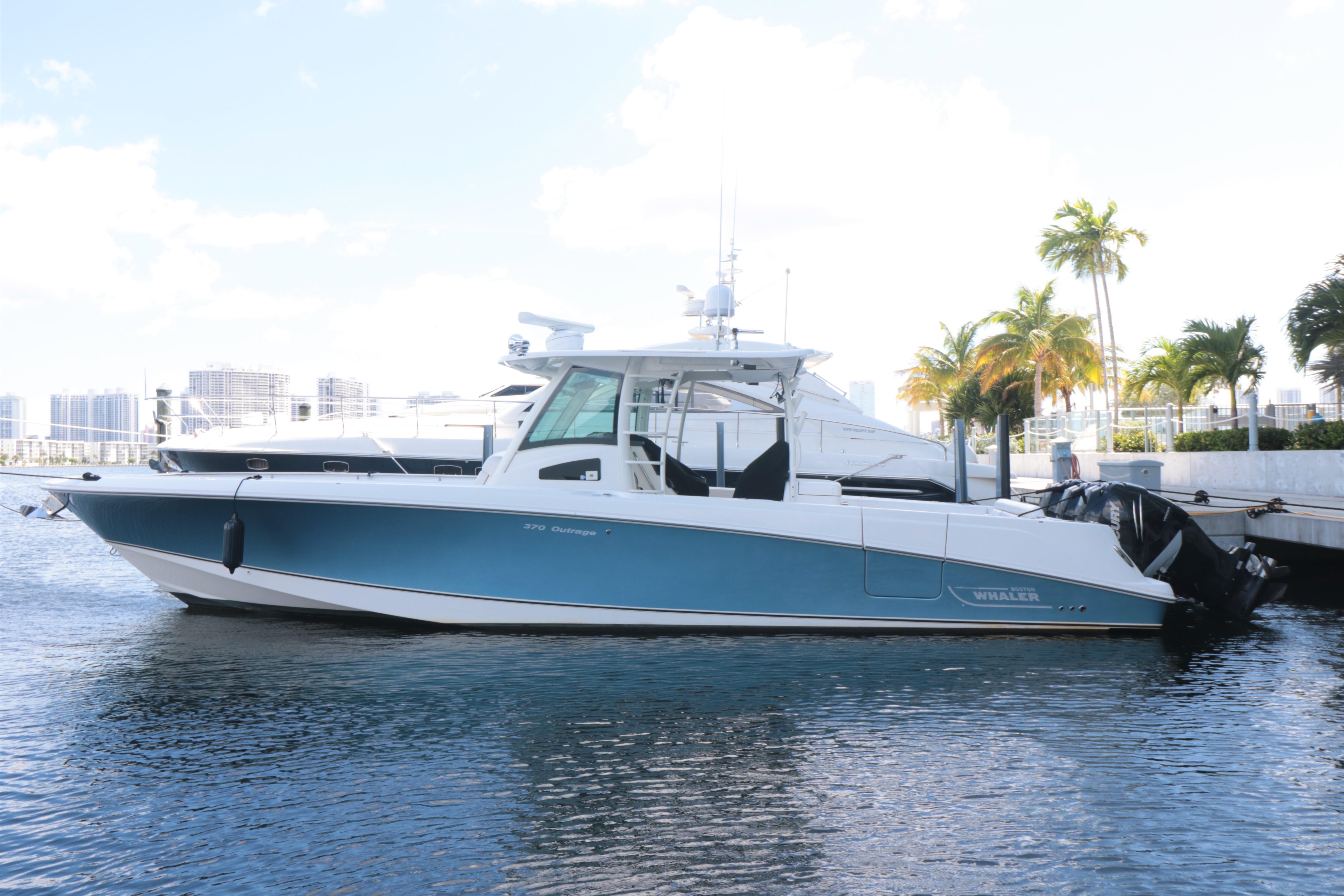 2012 Boston Whaler 370 Outrage