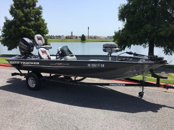 2015 Tracker Boats boat for sale, model of the boat is 175TF & Image # 1 of 3