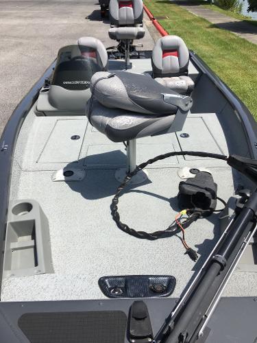 2015 Tracker Boats boat for sale, model of the boat is 175TF & Image # 3 of 3