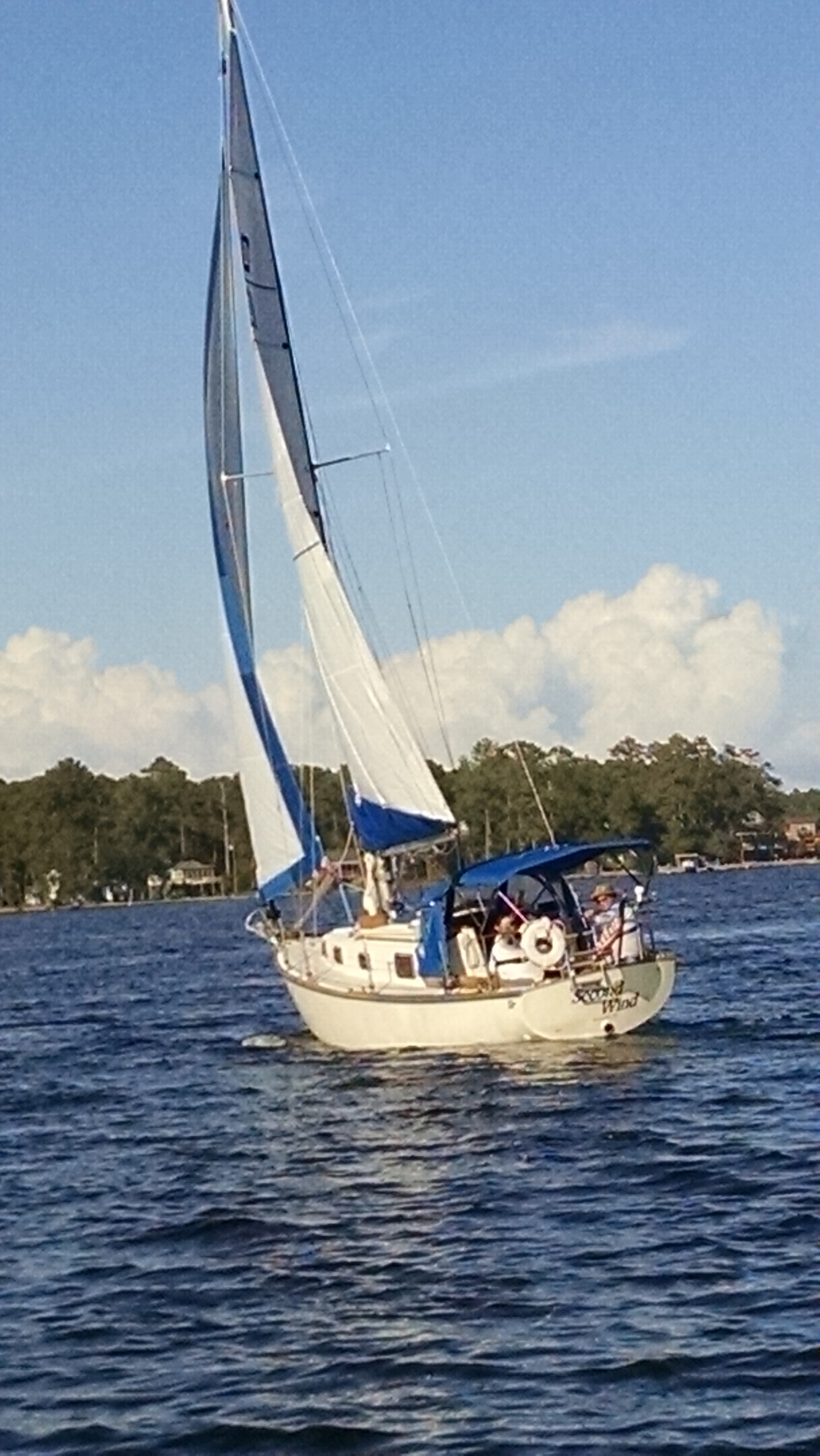28 ft cape dory sailboat