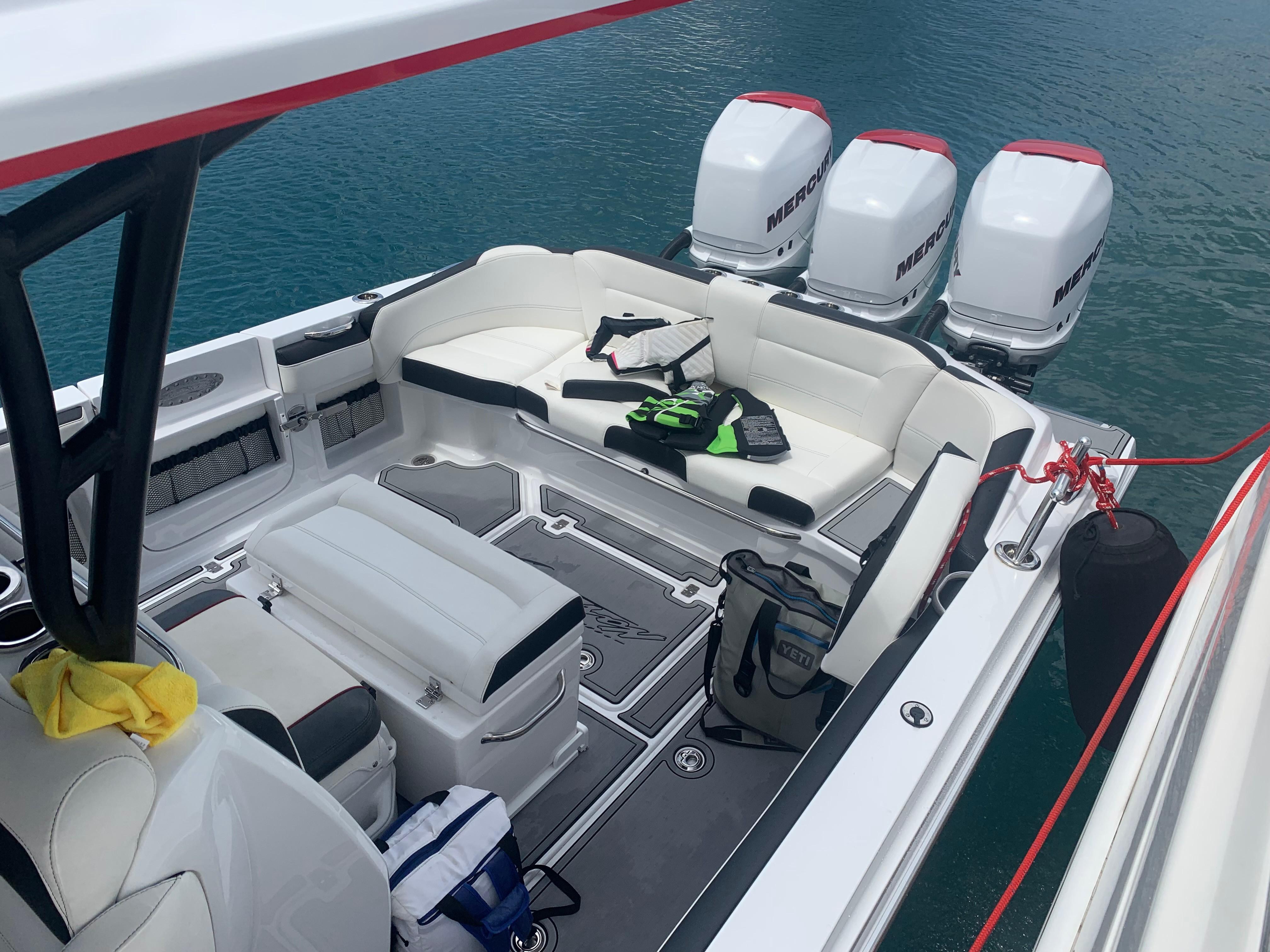 39 NorTech Center Console 2019 HMY Yachts