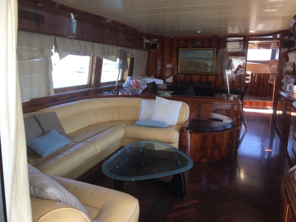 Yacht