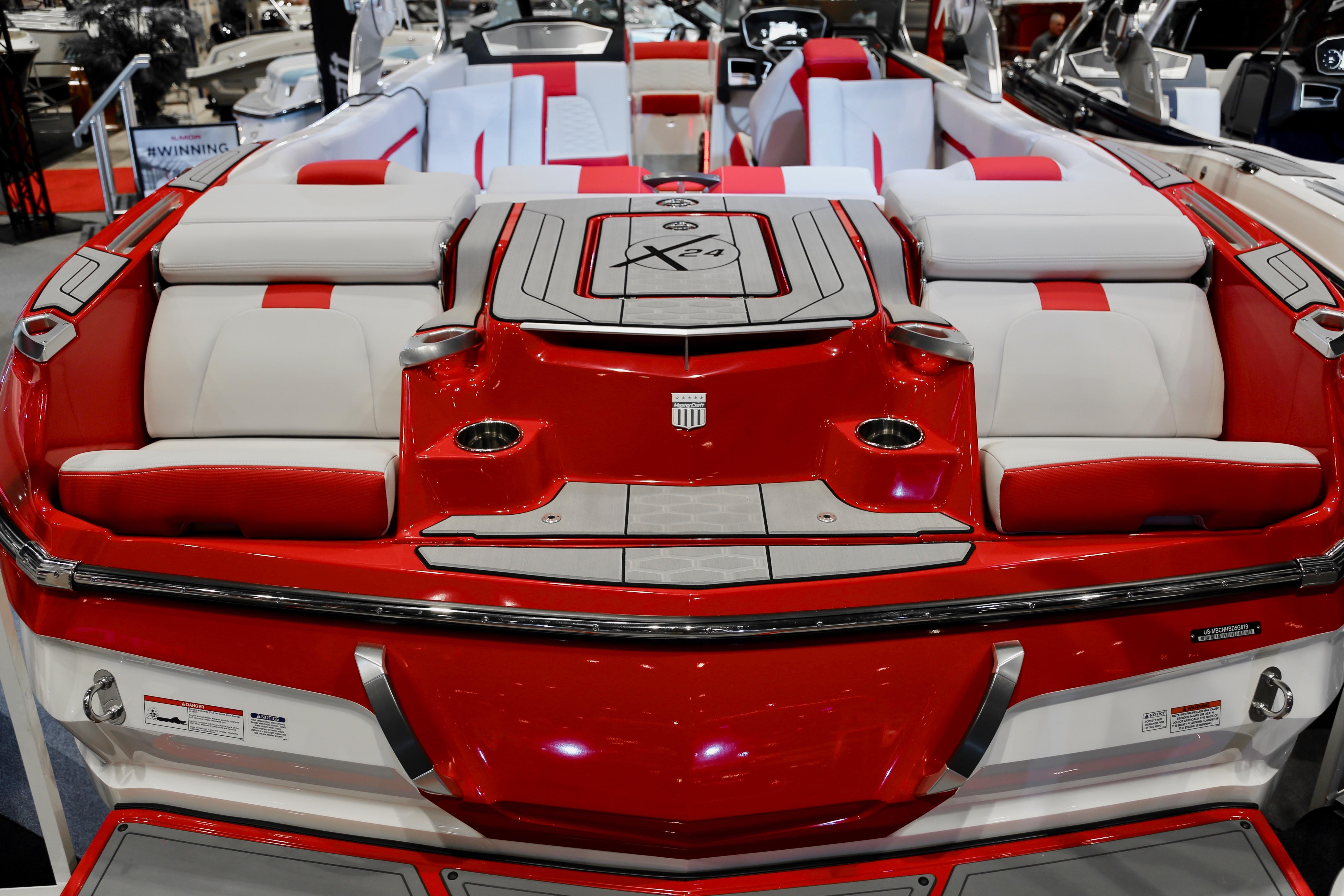 2019 MasterCraft X24 - Union Marine