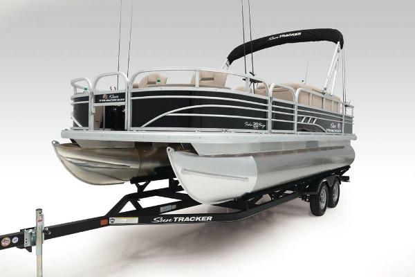 2021 Sun Tracker boat for sale, model of the boat is Fishin' Barge 20 DLX & Image # 10 of 51