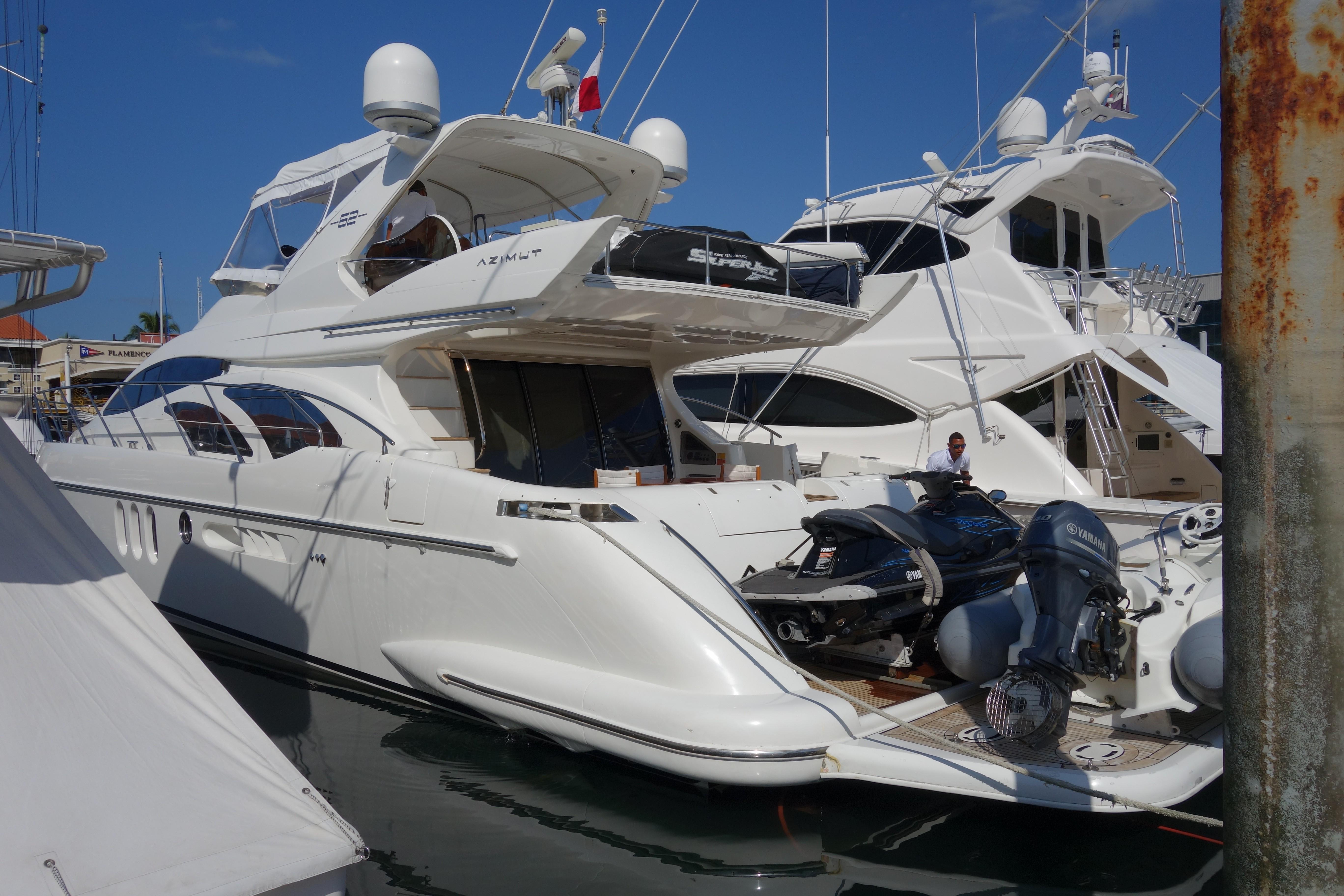 azimut 65 yacht price