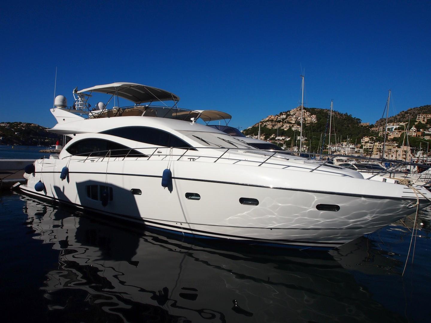 2008 Sunseeker Manhattan 70