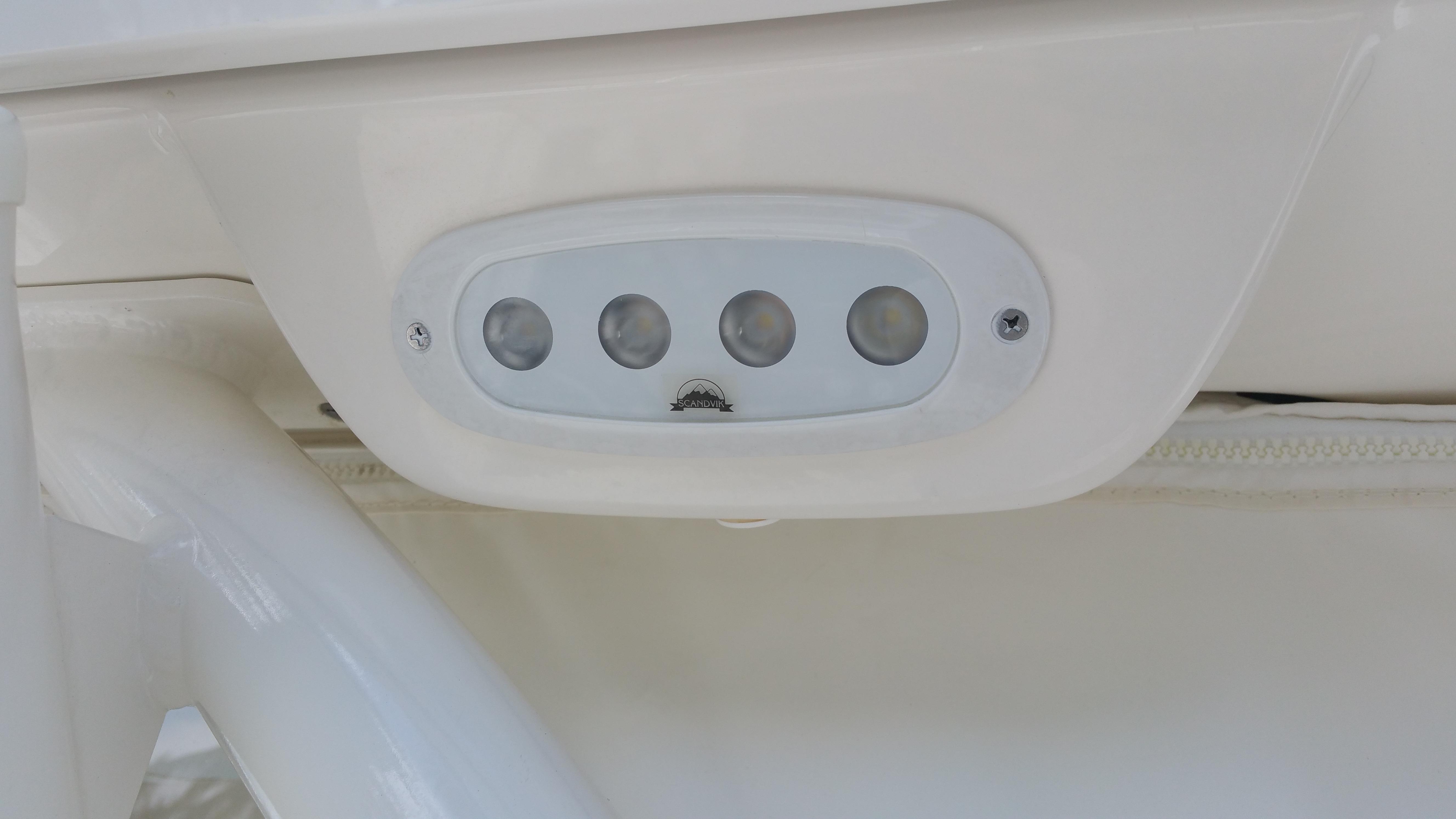 2014 Boston Whaler 370 Outrage