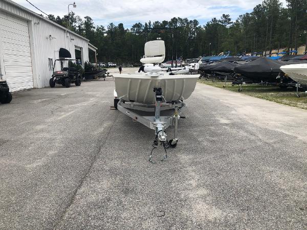 2020 Triton boat for sale, model of the boat is 1862 CC Bay & Image # 8 of 20