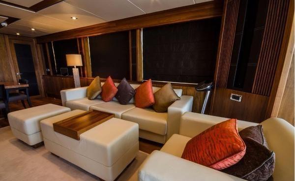 2010 Sunseeker Yacht For Sale in 2010 Sunseeker Yacht For Sale in
