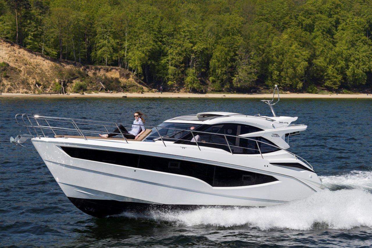 37 Galeon 365 HTS 2020 