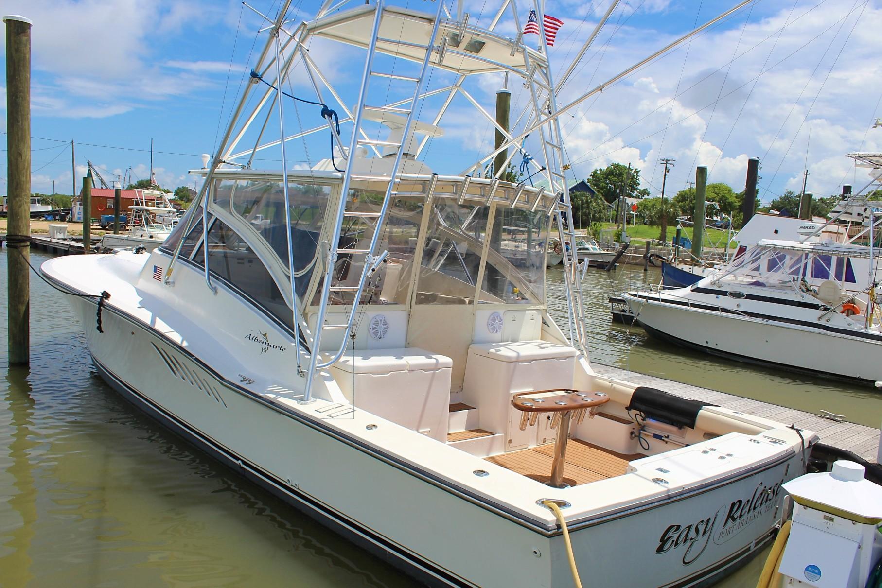 41 Albemarle Express 2002 | HMY Yachts