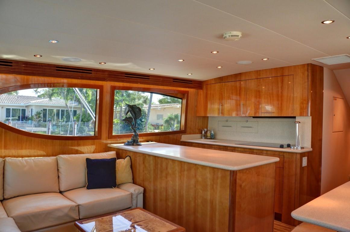 2003 Hatteras 54 Convertible Yacht For Sale in Ft Lauderdale FL 2003 Hatteras 54 Convertible Yacht For Sale in Ft Lauderdale FL