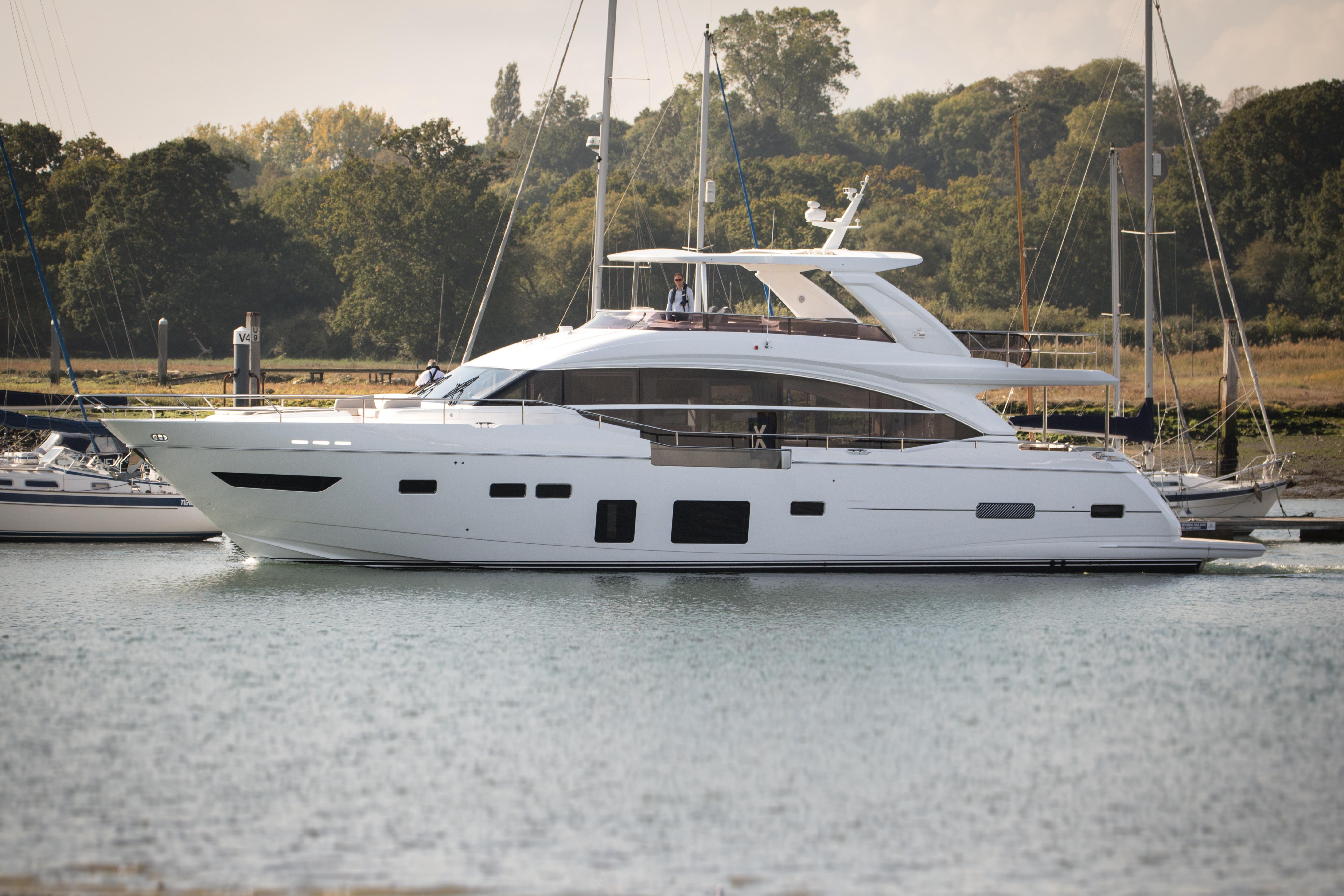 princess 75 yacht price