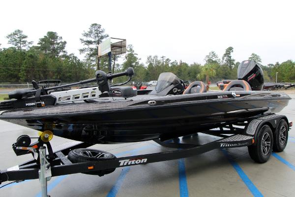 2020 Triton boat for sale, model of the boat is 18 TRX & Image # 2 of 21
