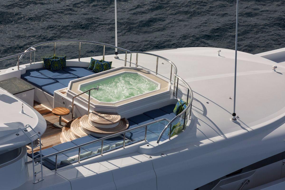 Elysian 350,000 euro/wk summer - West Med