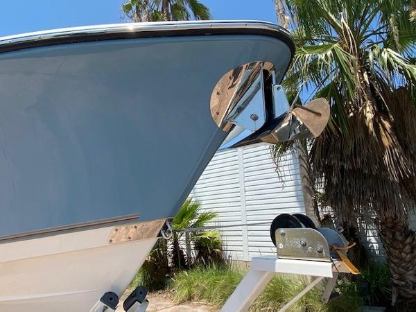 2018 Mako boat for sale, model of the boat is 414 CC Sportfish Edition & Image # 20 of 31